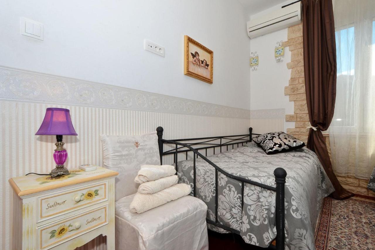 Apartment Villa Bepe Vranjic Eksteriør billede